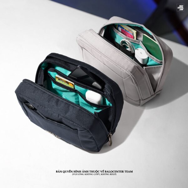 mikkor levi tech pouch 3 8e0e690d8b4145d3b4b9b5075321fa2b master